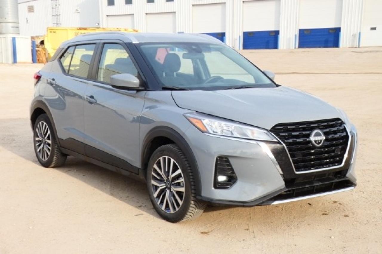 2024 Nissan Kicks SV w/Htd cloth, BUC - Photo #4