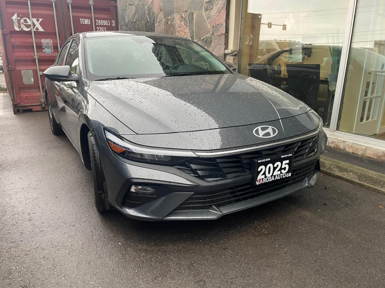 2025 Hyundai Elantra 
