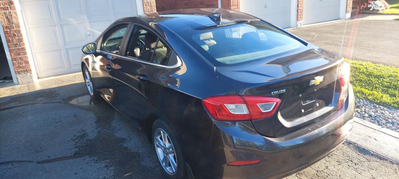 2016 Chevrolet Cruze LT - Photo #10