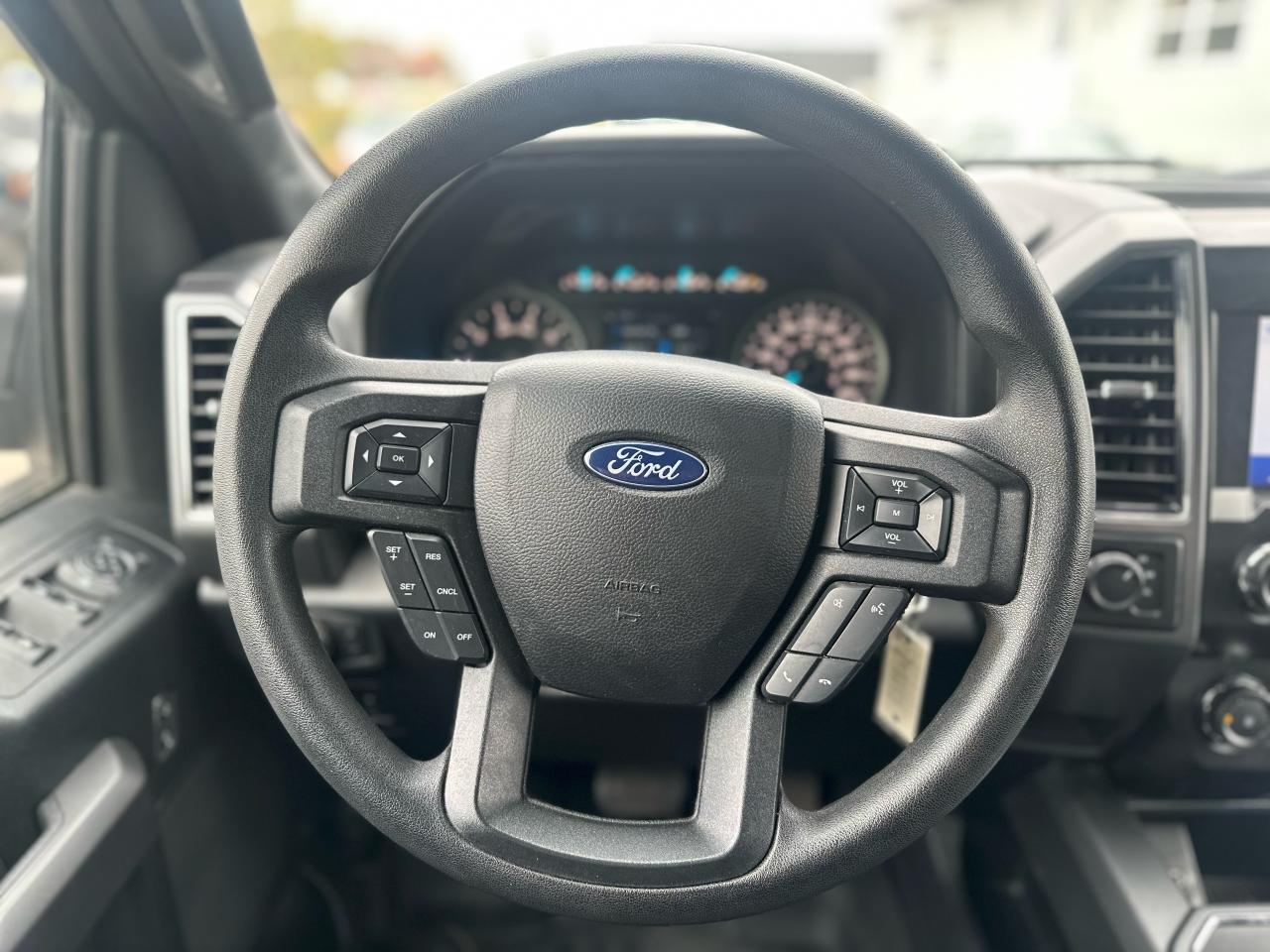 2020 Ford F-150 XLT 4X4 SUPER CREW W/ SPORT Photo5