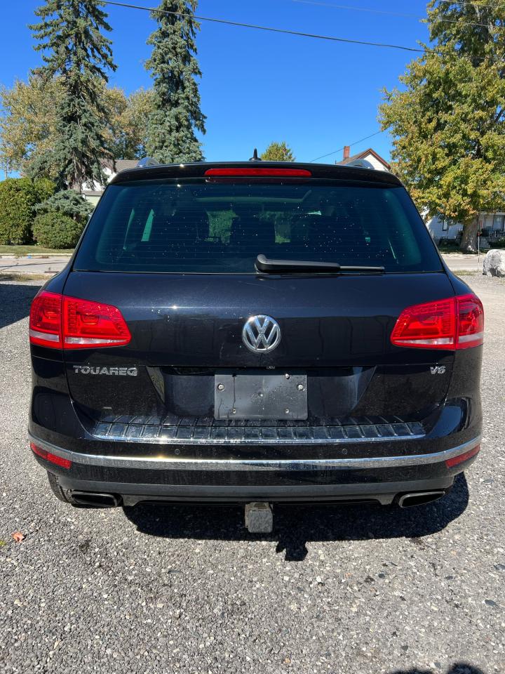 2017 Volkswagen Touareg EXECLINE - Photo #5