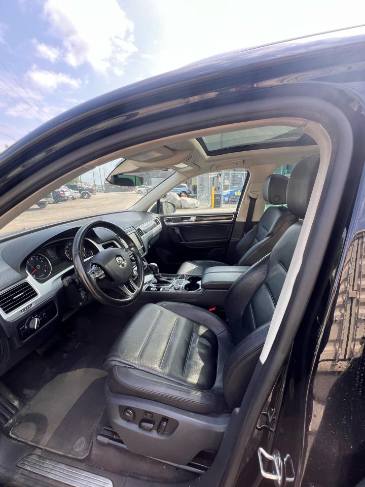 2017 Volkswagen Touareg EXECLINE - Photo #8