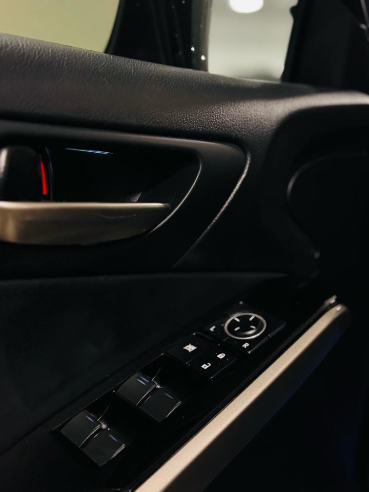 2020 Lexus IS IS 300 - Photo #9