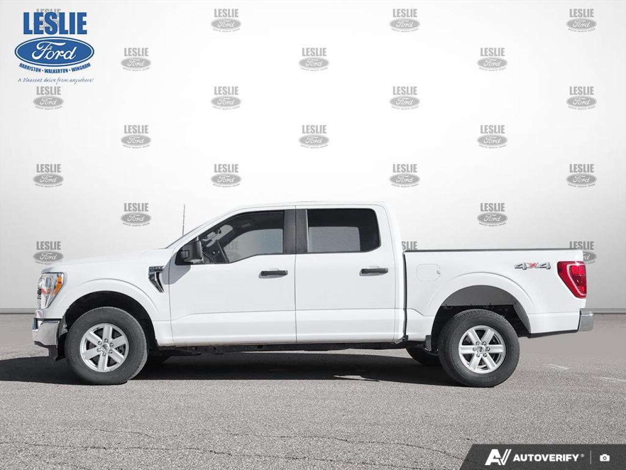 2022 Ford F-150 XLT 4WD SuperCrew 5.5' Box Photo2