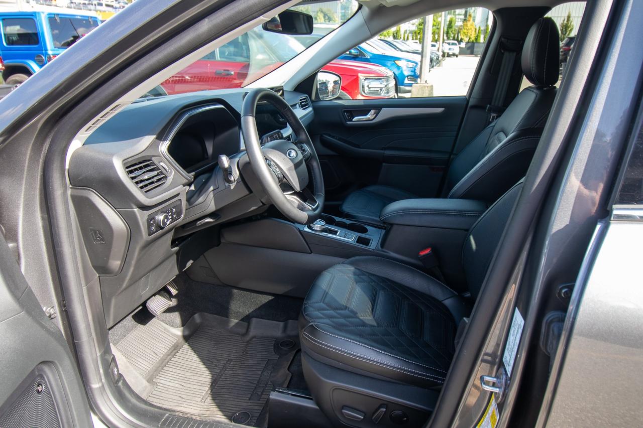 2023 Ford Escape PHEV FWD Photo5