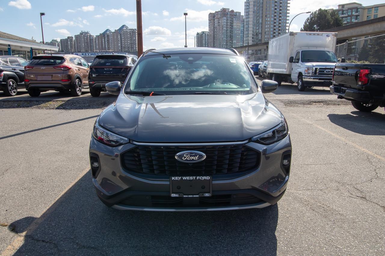 2023 Ford Escape PHEV FWD Photo5