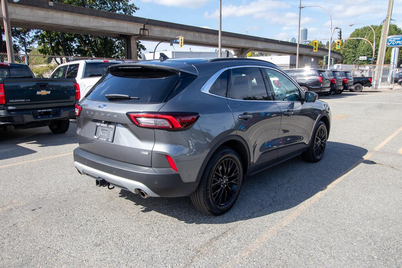 2023 Ford Escape PHEV FWD Photo5