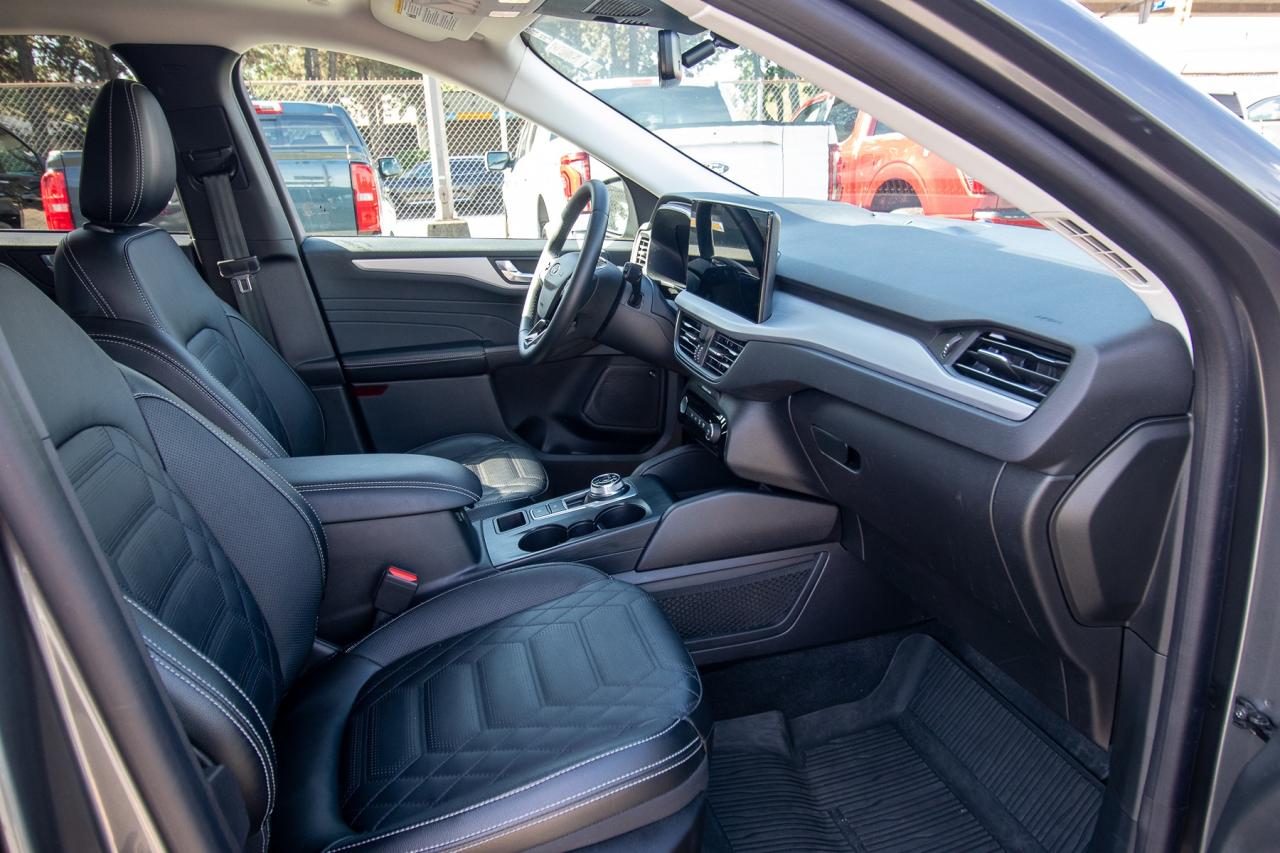 2023 Ford Escape PHEV FWD Photo5