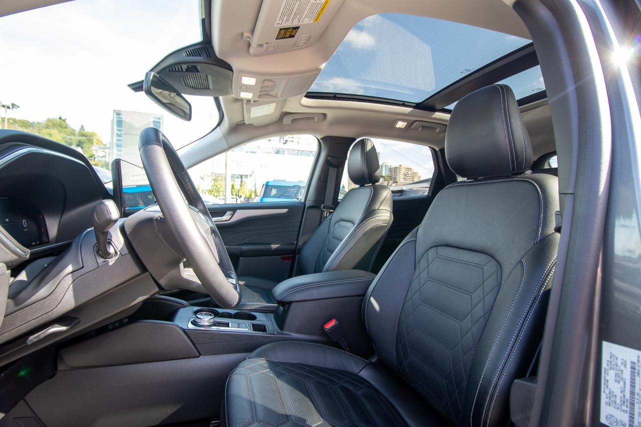 2023 Ford Escape PHEV FWD Photo5