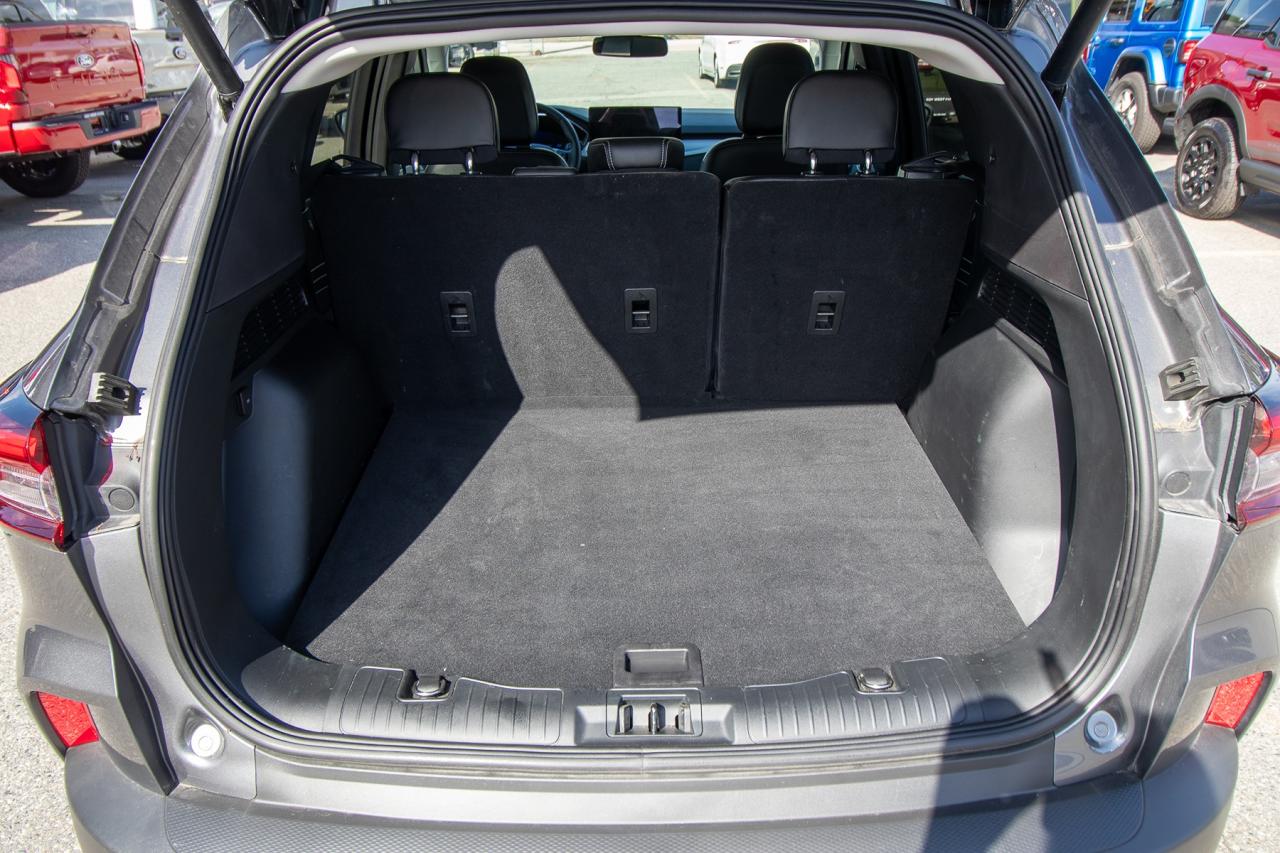 2023 Ford Escape PHEV FWD Photo5