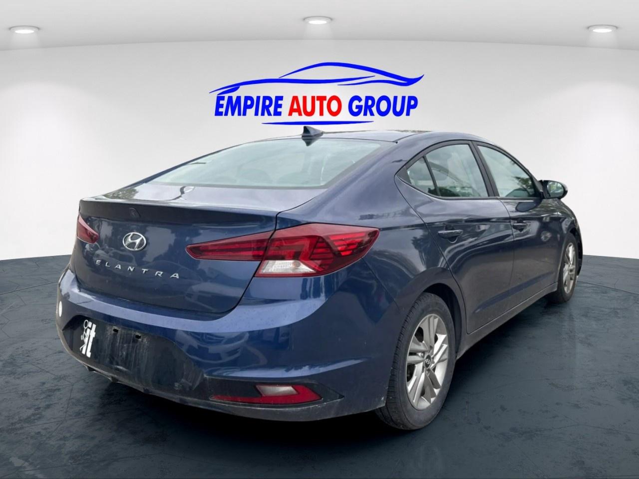 2019 Hyundai Elantra SEL Photo