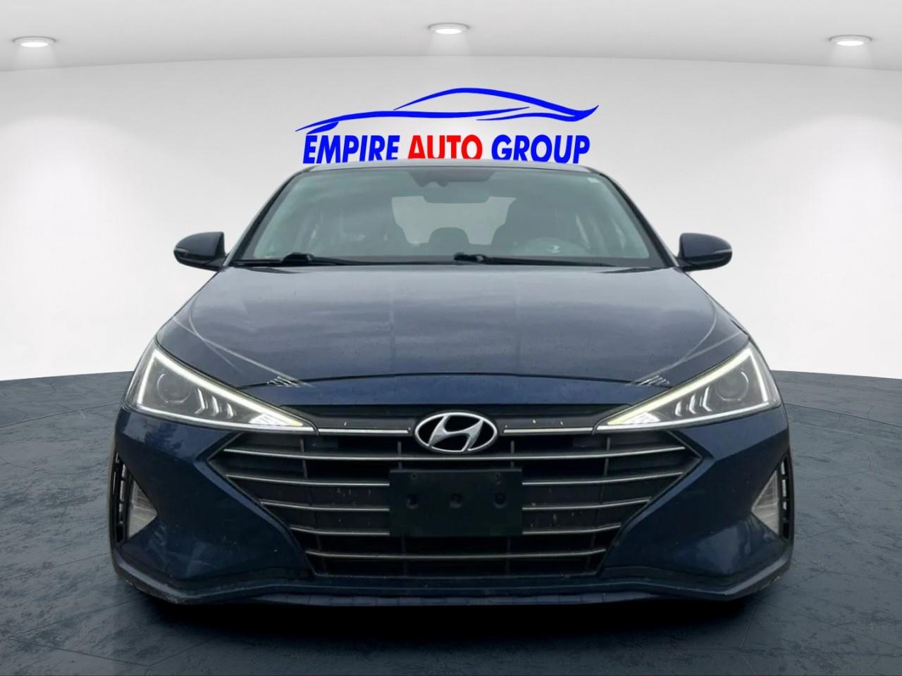 2019 Hyundai Elantra SEL Photo
