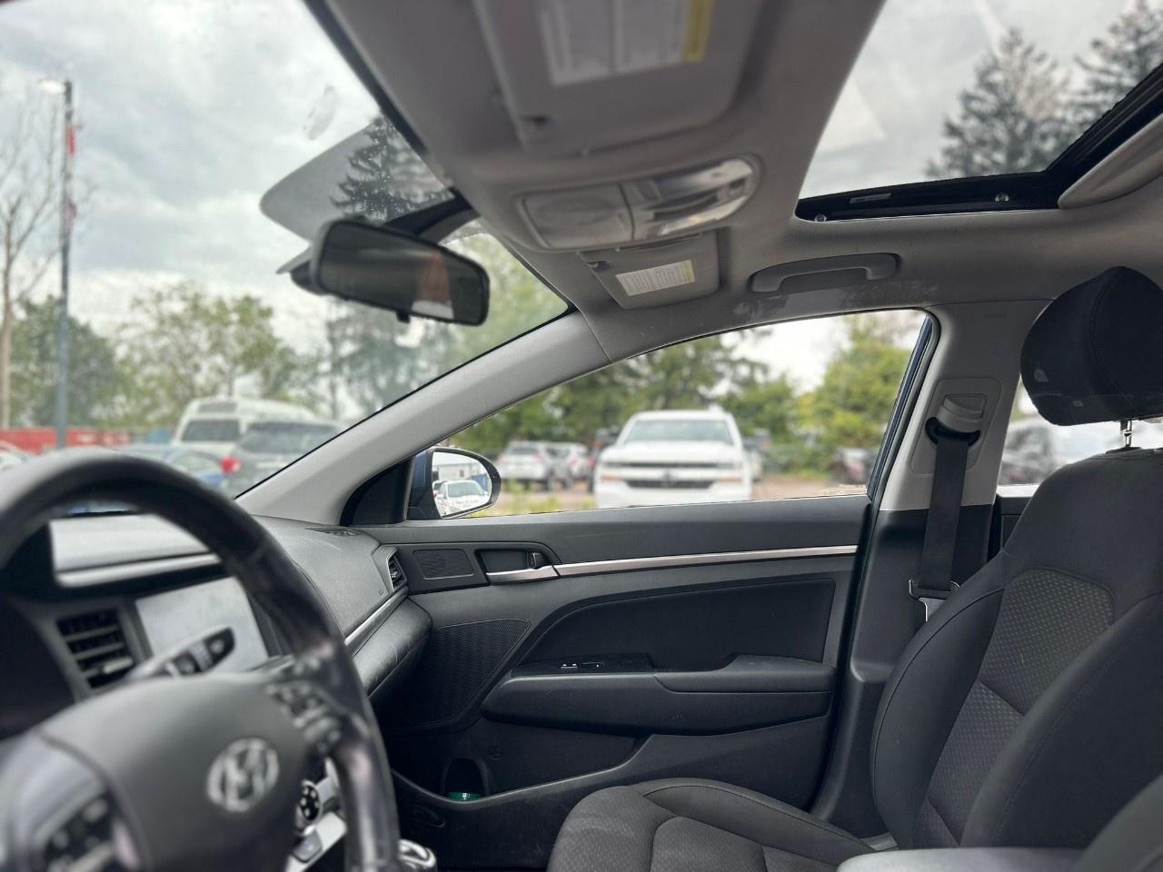 2019 Hyundai Elantra SEL Photo