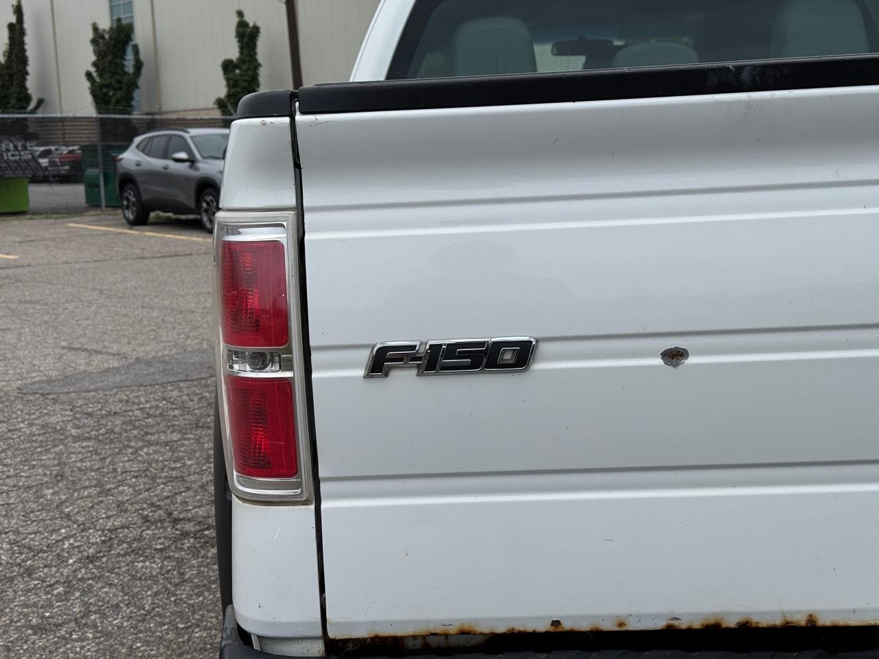 2011 Ford F-150 XL **EXCELLENT WORK TRUCK**CERTIFIED** - Photo #14