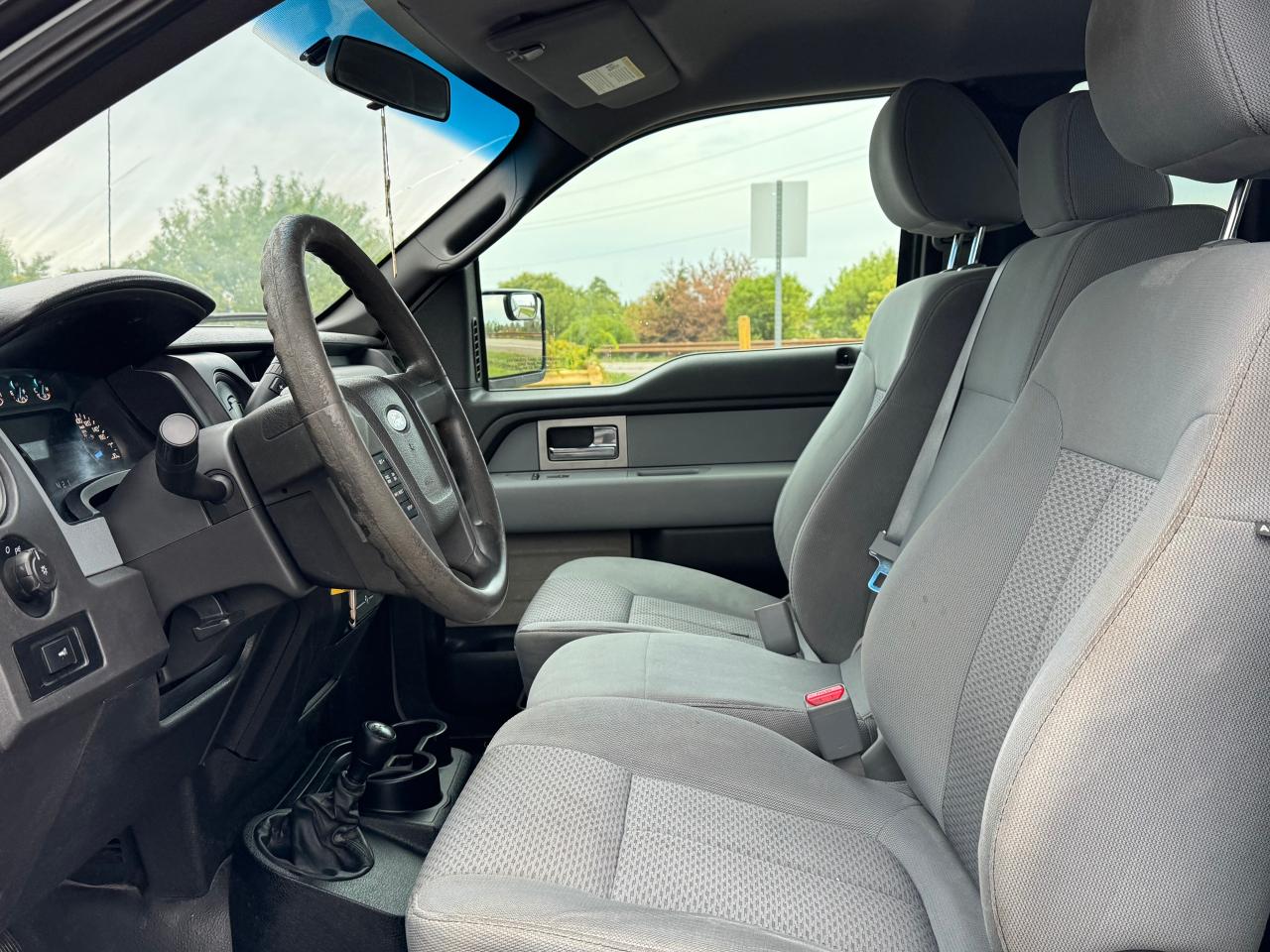 2011 Ford F-150 XL **EXCELLENT WORK TRUCK**CERTIFIED** - Photo #25
