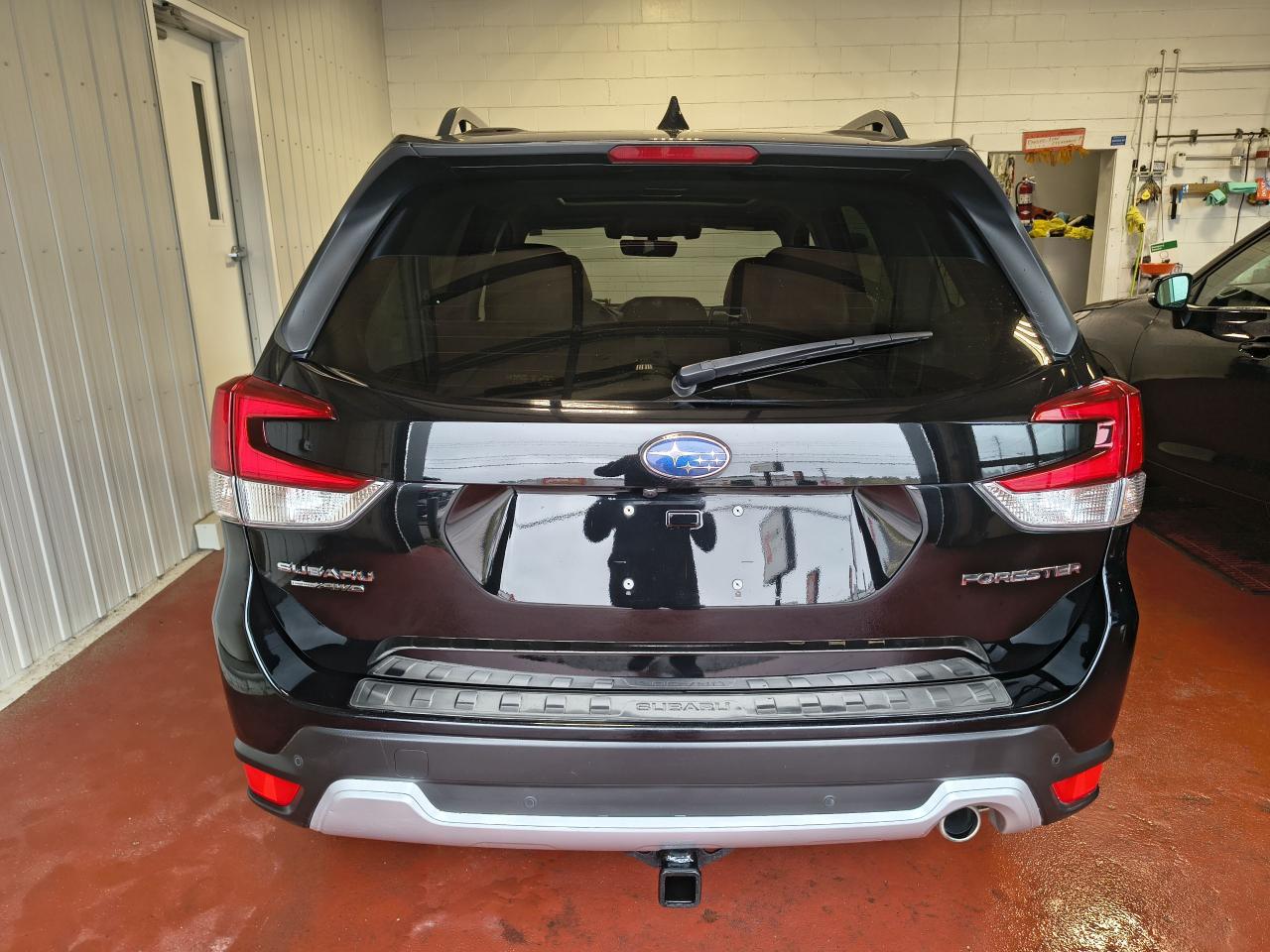 2019 Subaru Forester Premier Photo0