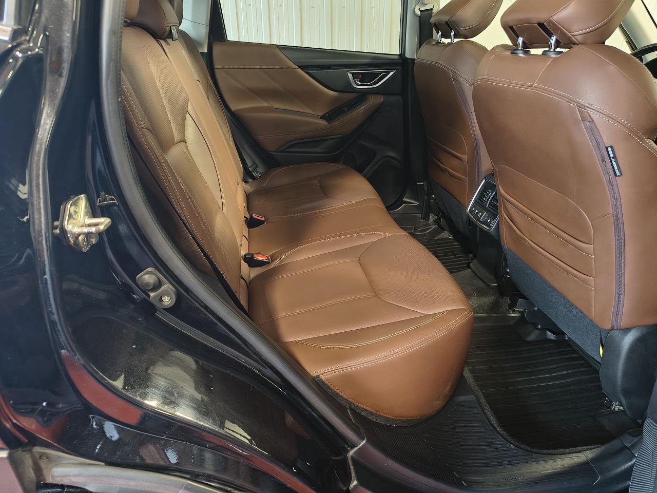 2019 Subaru Forester Premier Photo0