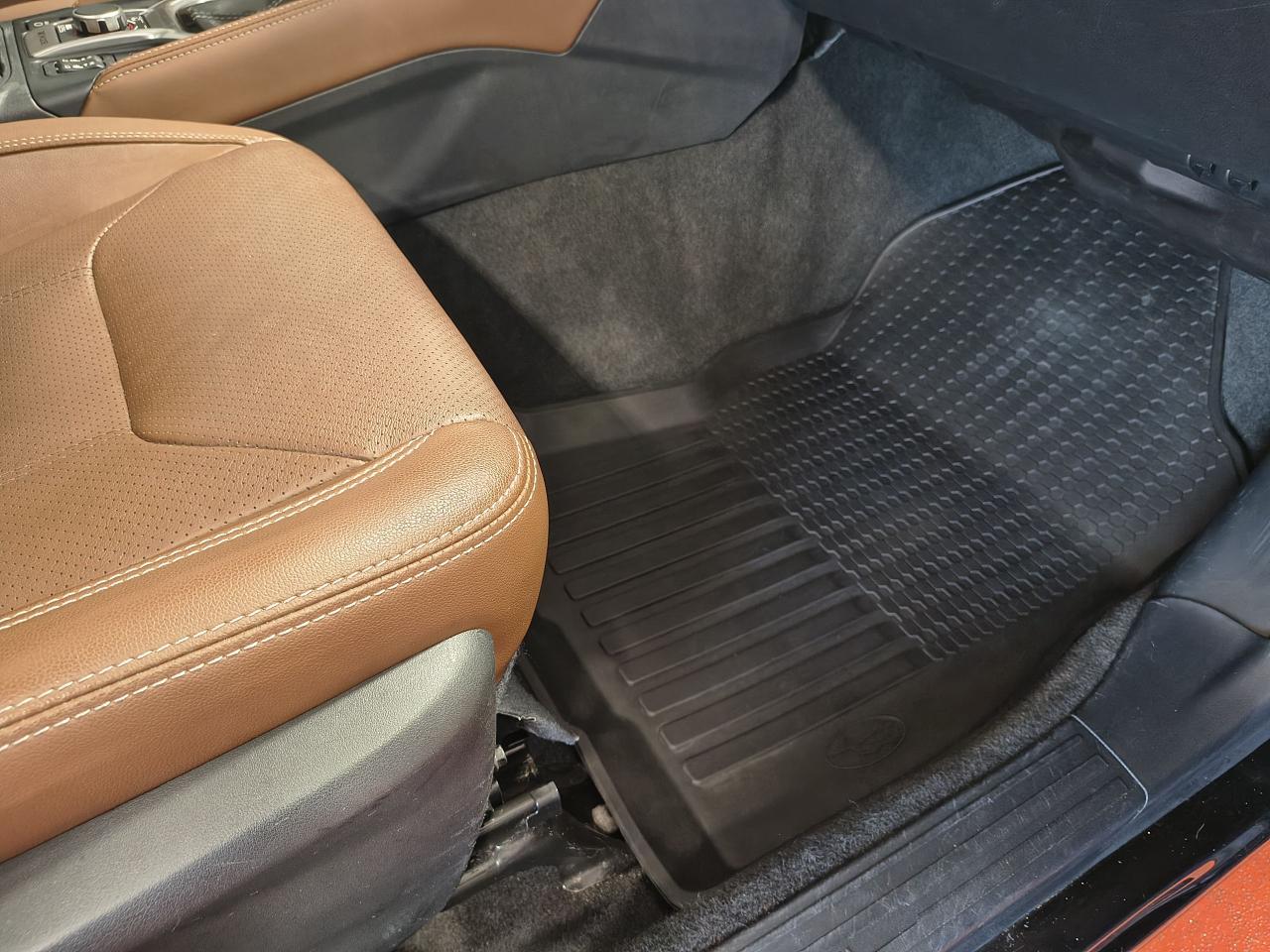 2019 Subaru Forester Premier Photo0