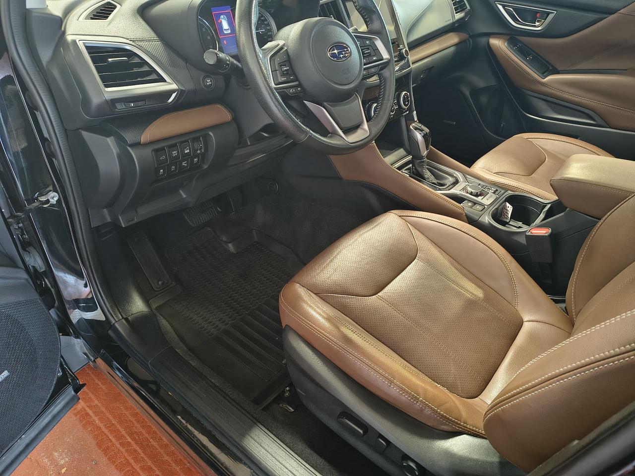 2019 Subaru Forester Premier Photo0