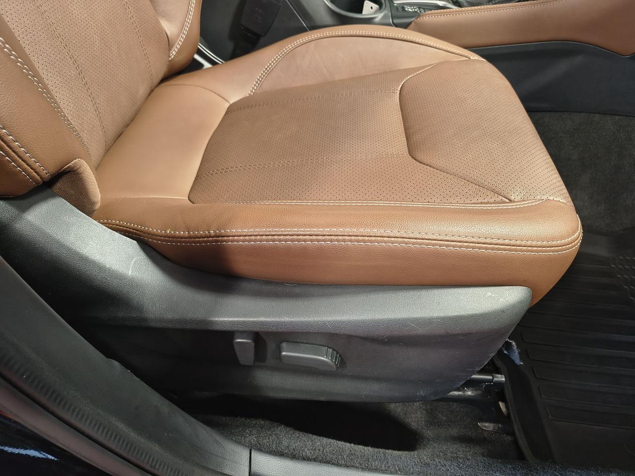 2019 Subaru Forester Premier Photo0