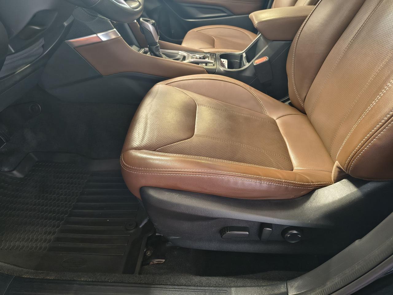 2019 Subaru Forester Premier Photo0