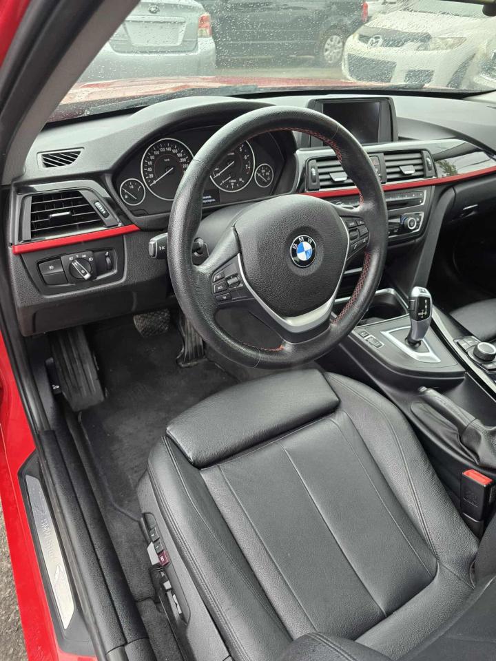 2015 BMW 3 Series 320i xDrive - Photo #6