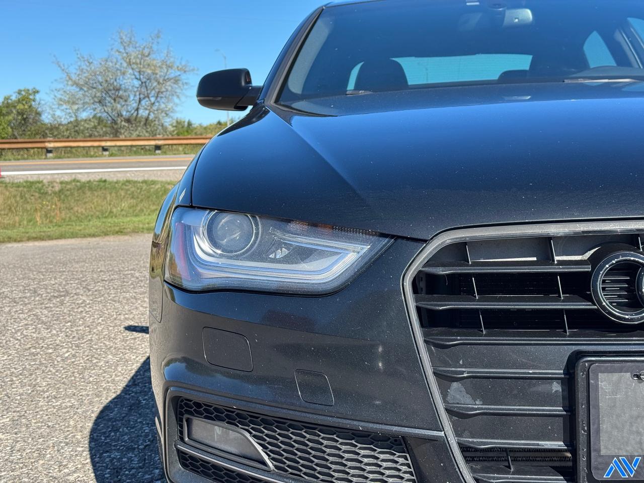2015 Audi A4 Technik plus **6 SPEED MANUAL** - Photo #11