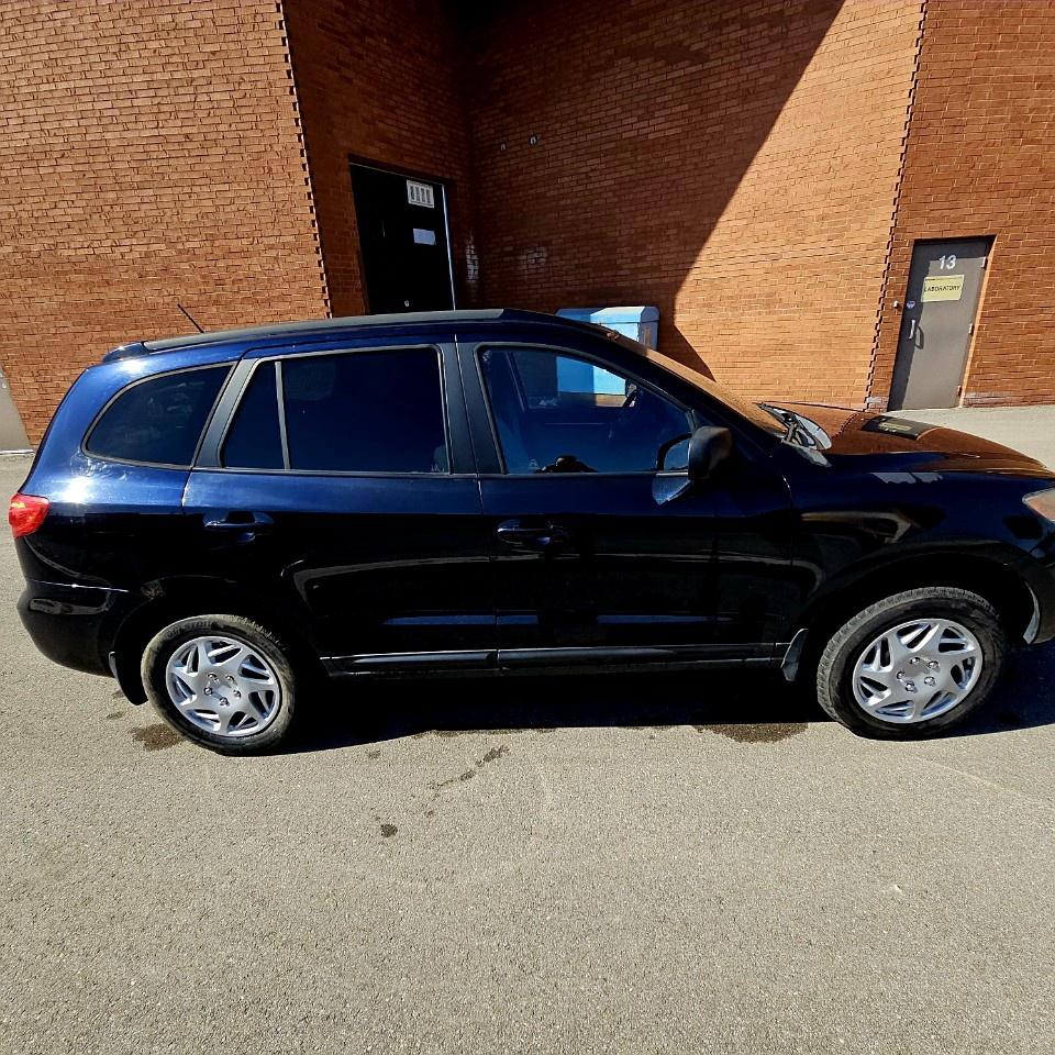 2009 Hyundai Santa Fe AWD 4dr 3.3L Auto GL Photo3