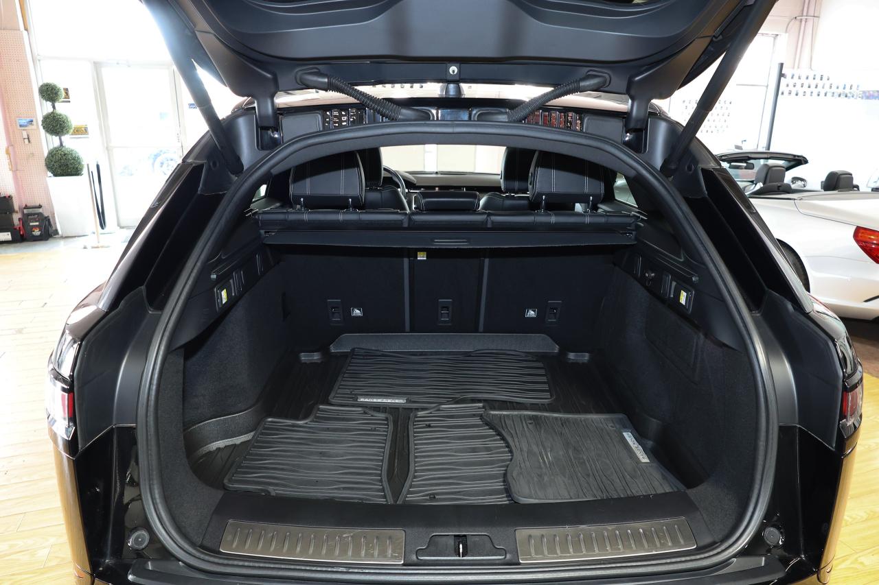 2020 Land Rover Range Rover Velar R-Dynamic S - PANO|NAVI|CAMERA|BLINDSPOT - Photo #21