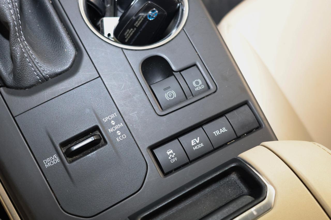 2022 Toyota Highlander Hybrid XLE - SUNROOF|CAMERA|BLINDSPOT|LANEKEEP - Photo #15