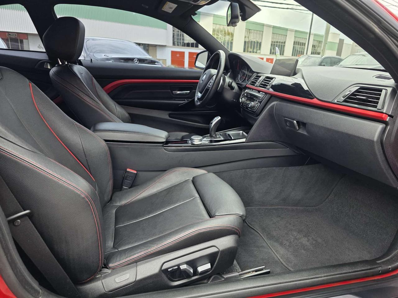 2017 BMW 4 Series 430i xDrive Photo