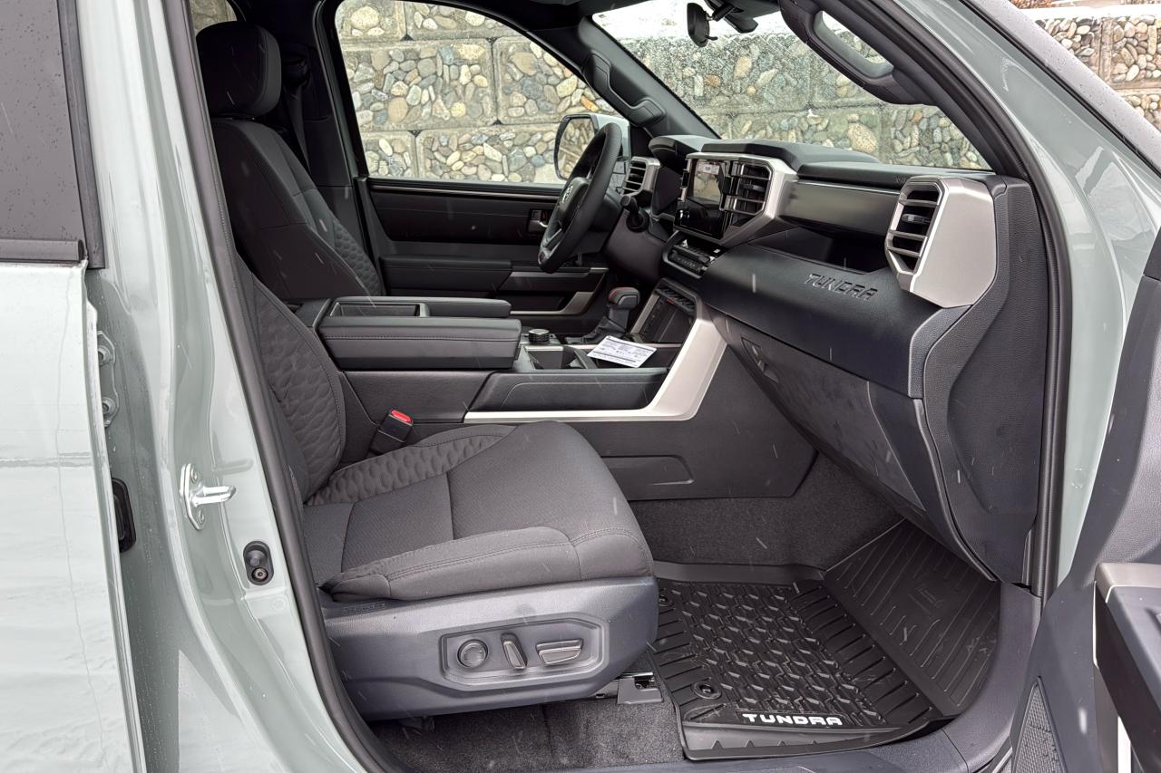 2026 Toyota Tundra Crewmax SR5 L TRD Off Road Photo