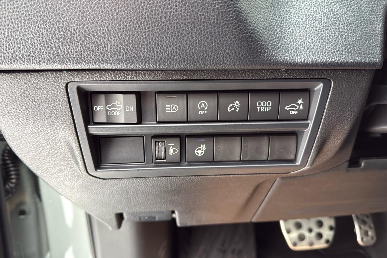 2026 Toyota Tundra Crewmax SR5 L TRD Off Road Photo