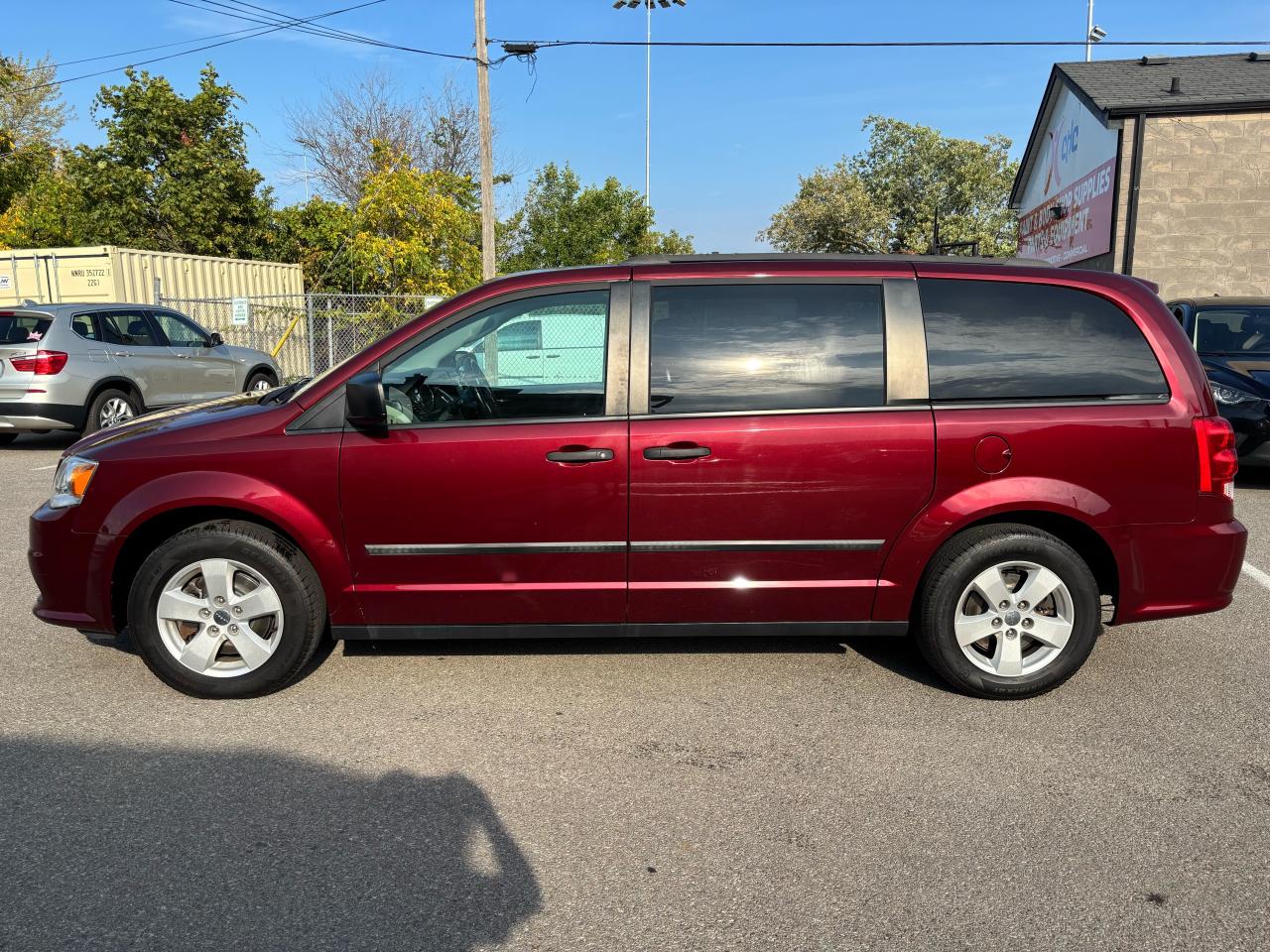 2017 Dodge Grand Caravan SE ** CRUISE, BLUETOOTH, ALLOYS ** Photo3