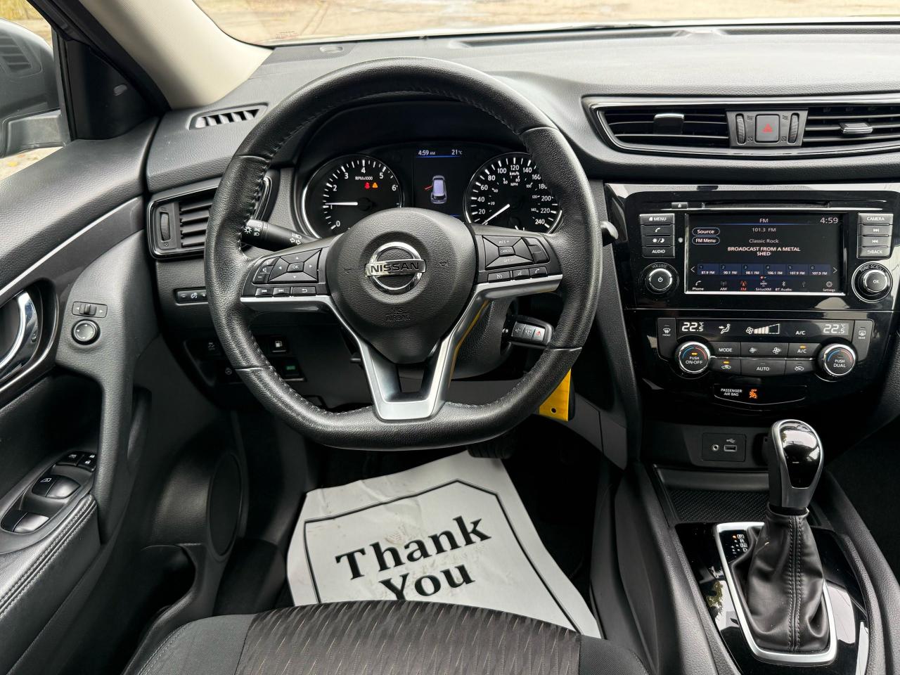 2020 Nissan Rogue SV - Photo #9