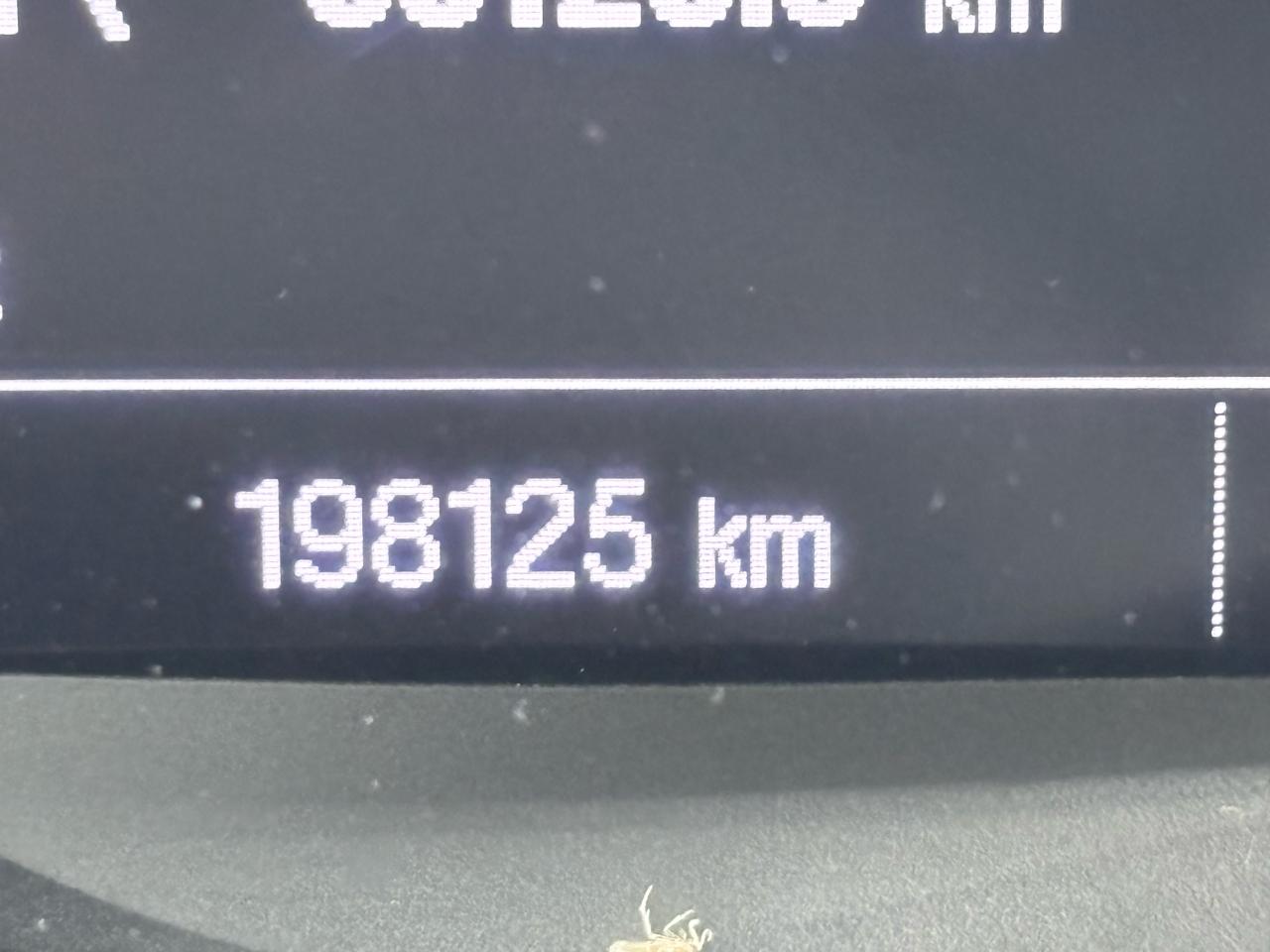 1758588762