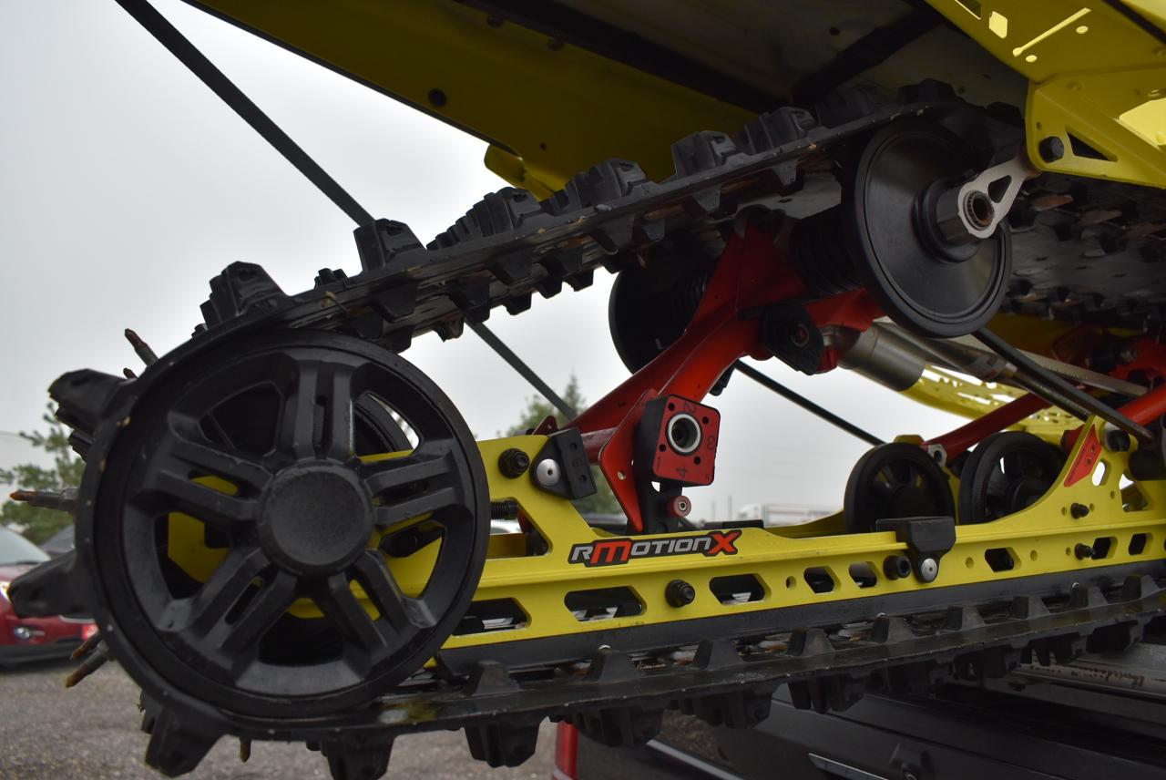 2021 Ski-Doo Renegade RENEGADE X 850 E-TEC - Photo #8