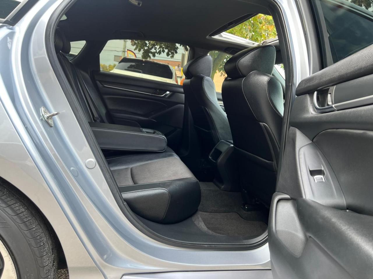 2019 Honda Accord Sport NO ACCIDENTS BLINDSPOT CAMERA HEATED SEATS - Photo #42