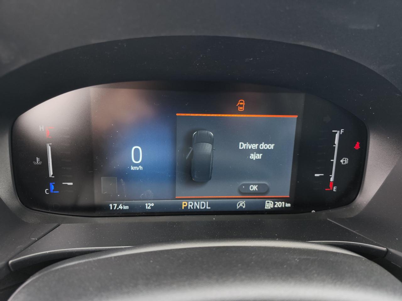 2025 Ford Escape ST-Line Select AWD Photo5