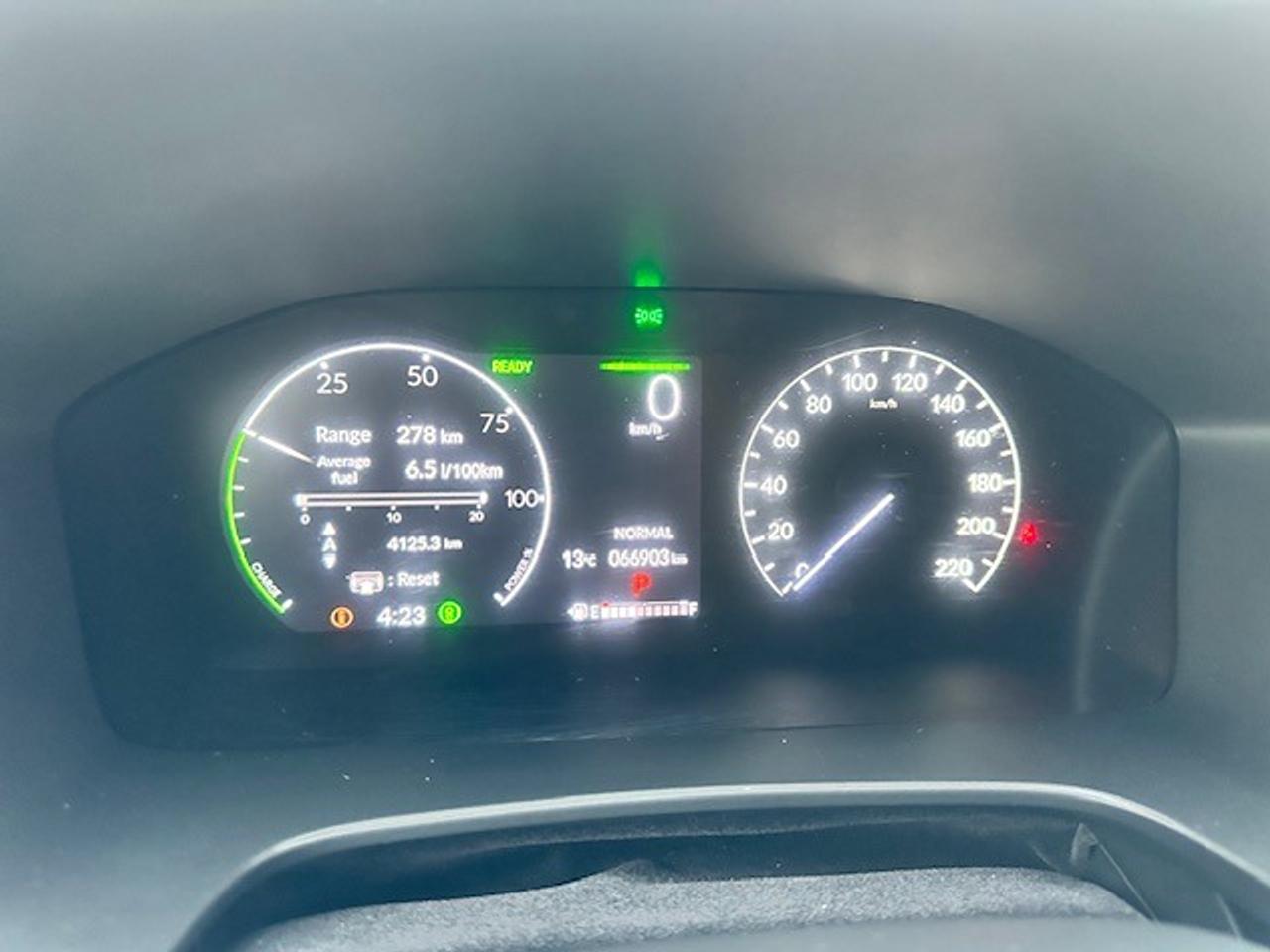 2024 Honda CR-V TOURING HYBRID Photo