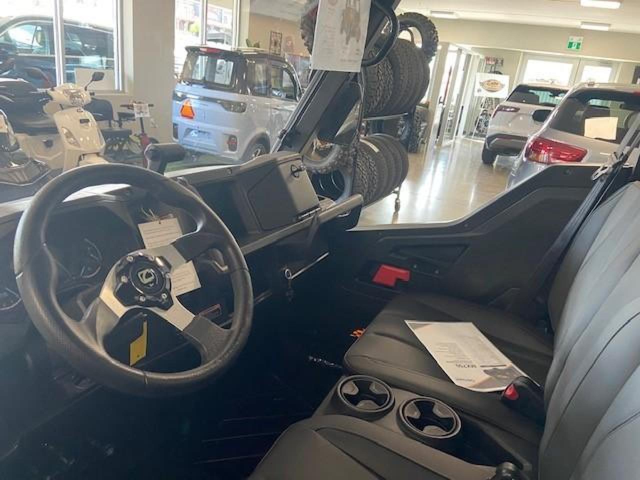 2025 Cub Cadet CHALLENGER 750 MX750 Photo