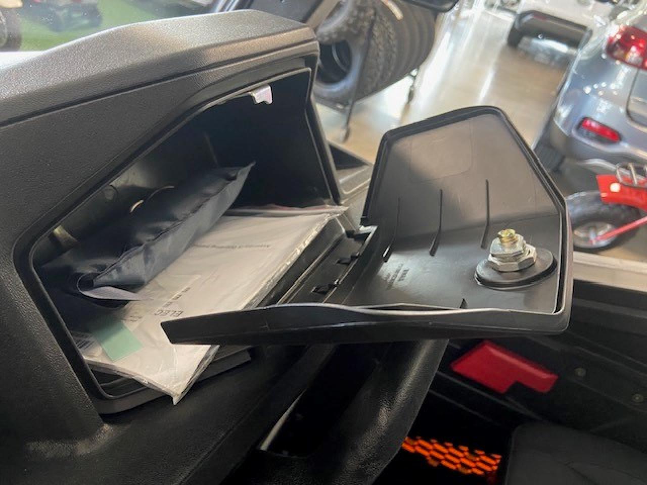 2025 Cub Cadet CHALLENGER 750 MX750 Photo