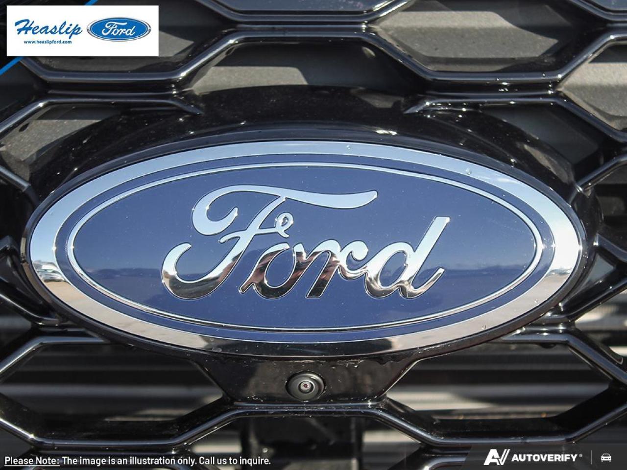 2025 Ford Explorer ST-Line Photo5