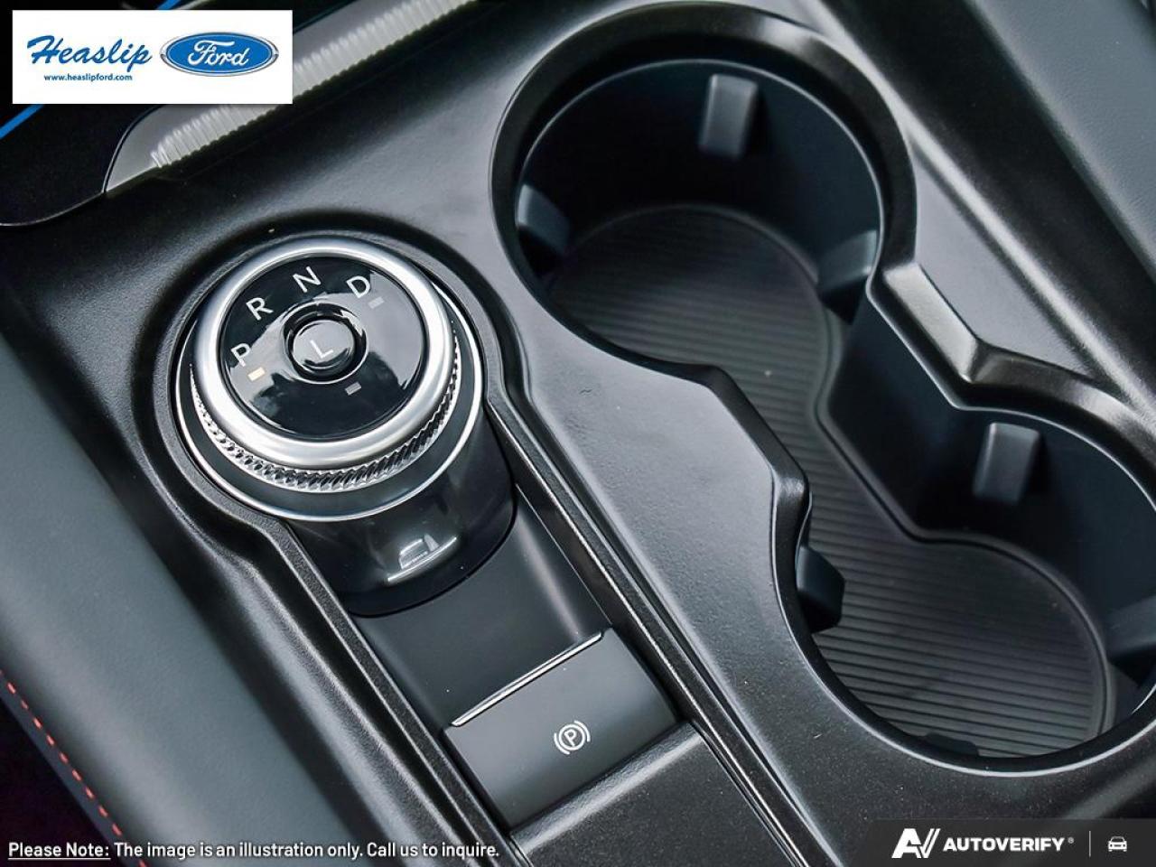 2025 Ford Explorer ST-Line Photo5