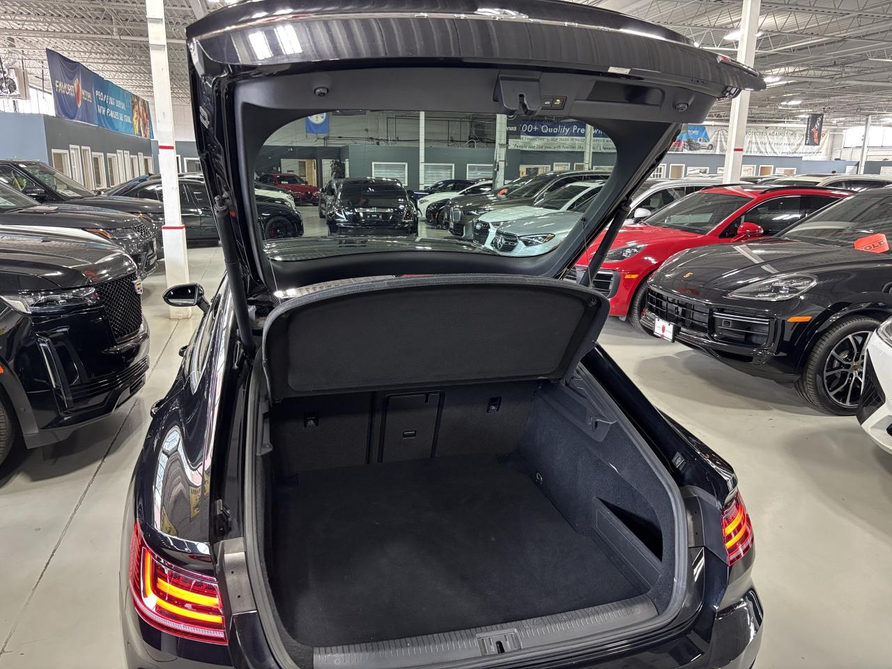 2020 Volkswagen Arteon R-LINE|4MOTION|NAV|DYNAUDIO|AMBIENT|LEATHER|+++ - Photo #6