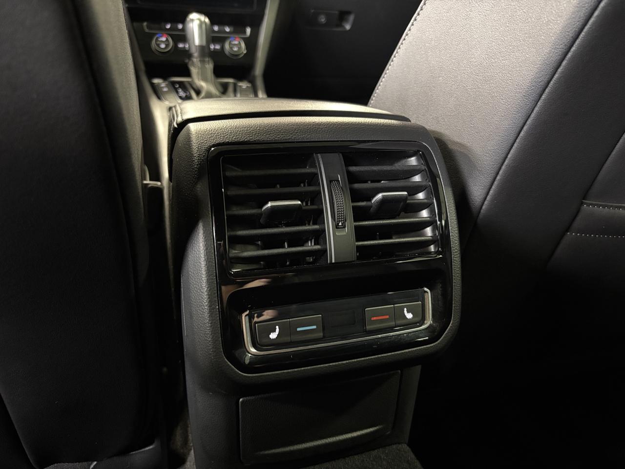 2020 Volkswagen Arteon R-LINE|4MOTION|NAV|DYNAUDIO|AMBIENT|LEATHER|+++ - Photo #12