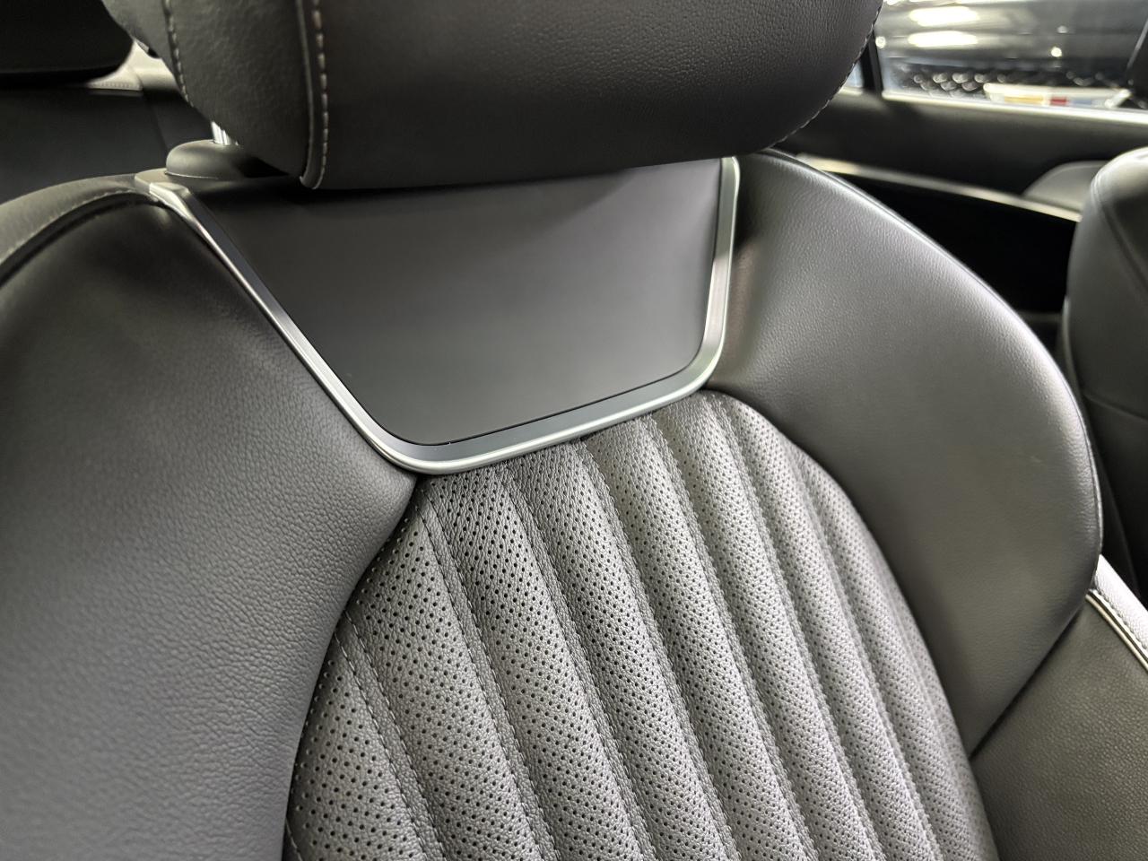 2025 Genesis G70 2.5T Advanced|AWD|NAV|LEATHER|SUNROOF|HEATCOOLSEAT - Photo #14