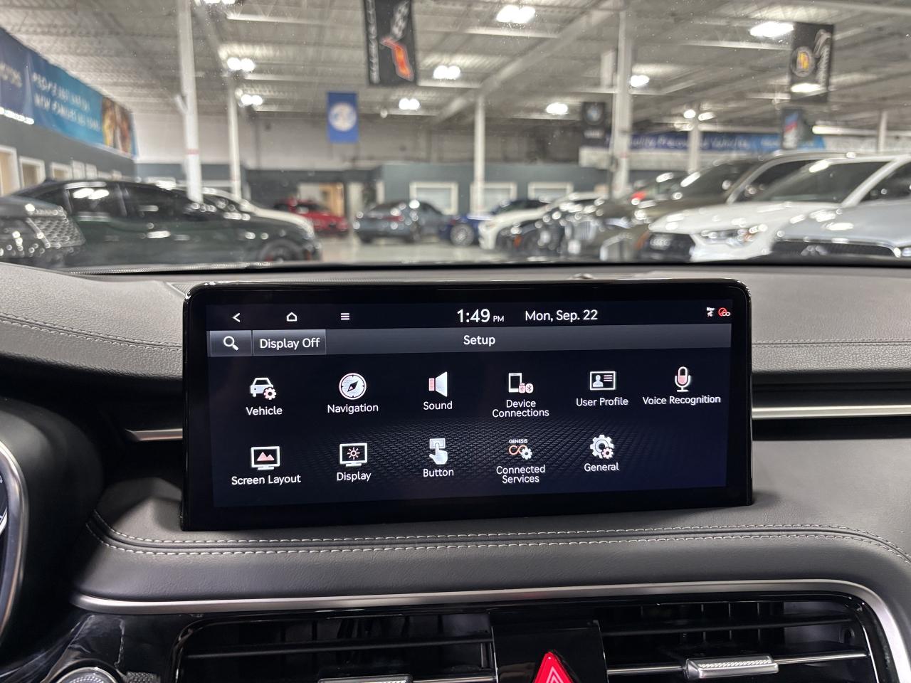 2025 Genesis G70 2.5T Advanced|AWD|NAV|LEATHER|SUNROOF|HEATCOOLSEAT - Photo #24