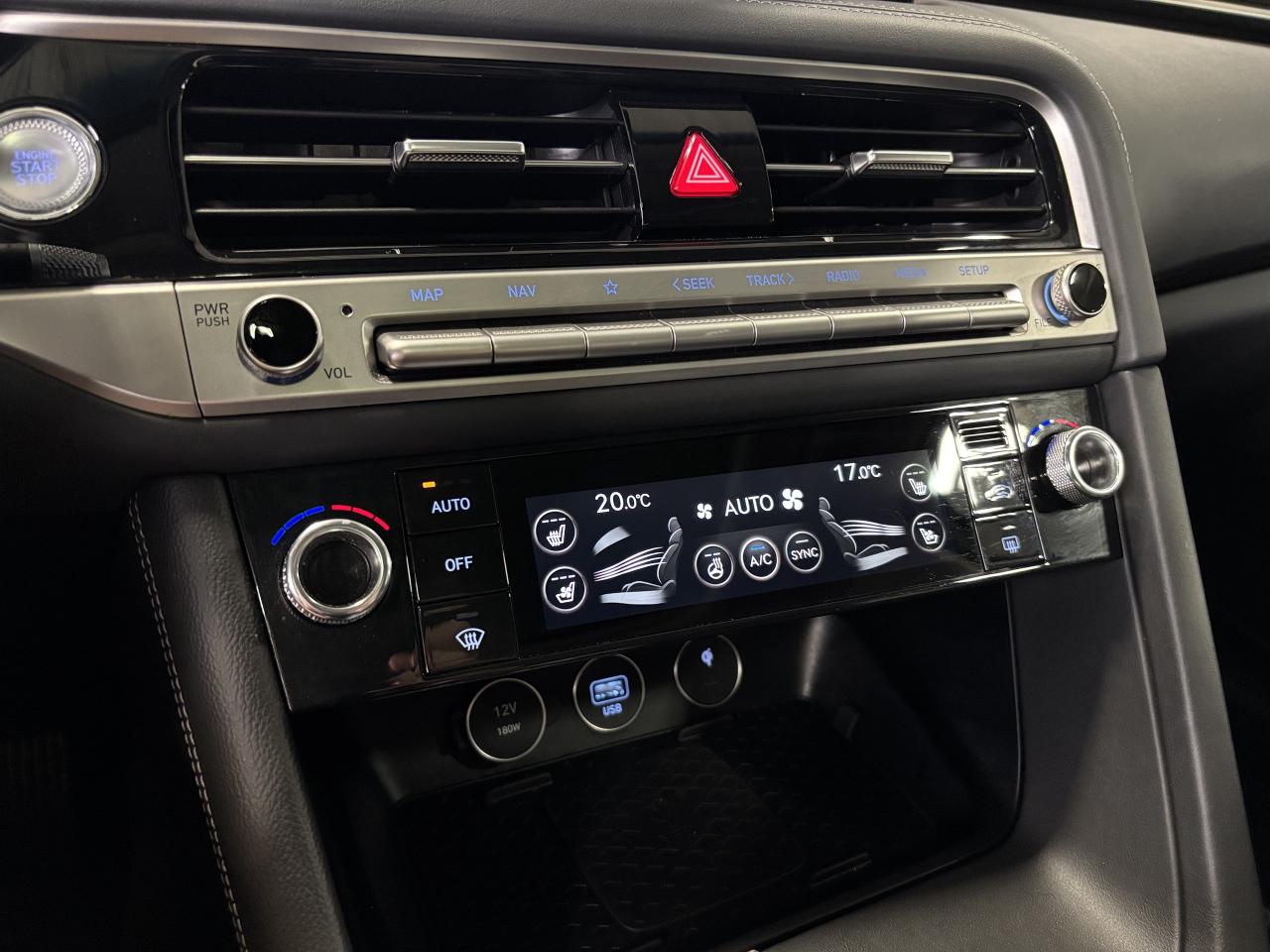 2025 Genesis G70 2.5T Advanced|AWD|NAV|LEATHER|SUNROOF|HEATCOOLSEAT - Photo #33