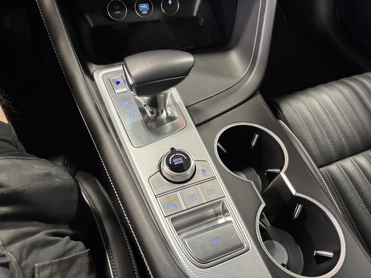 2025 Genesis G70 2.5T Advanced|AWD|NAV|LEATHER|SUNROOF|HEATCOOLSEAT - Photo #34